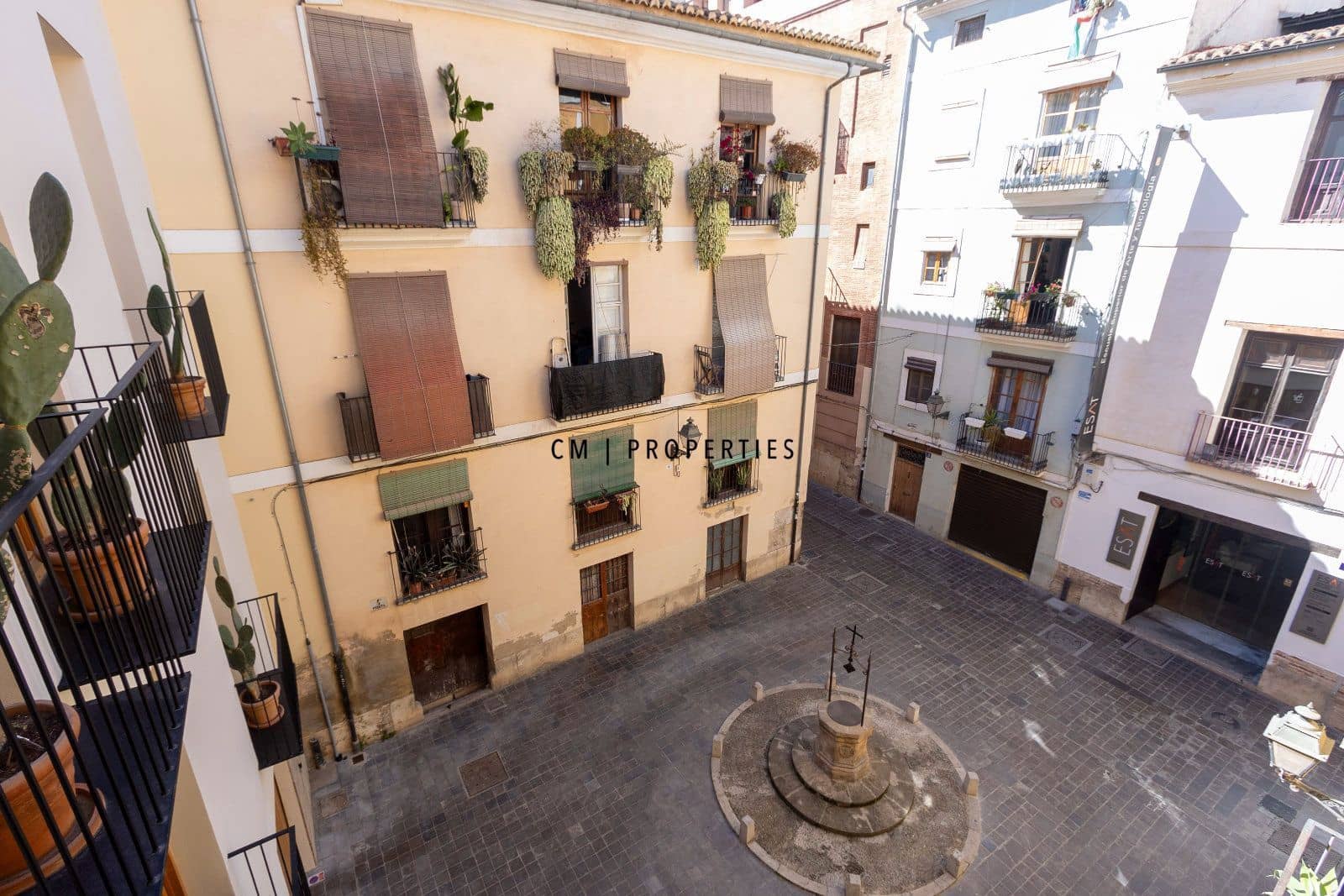 2 makuuhuone Asunto vuokrattavana paikassa Valencia kaupunki - 2 000 € (Ref: 9777102)