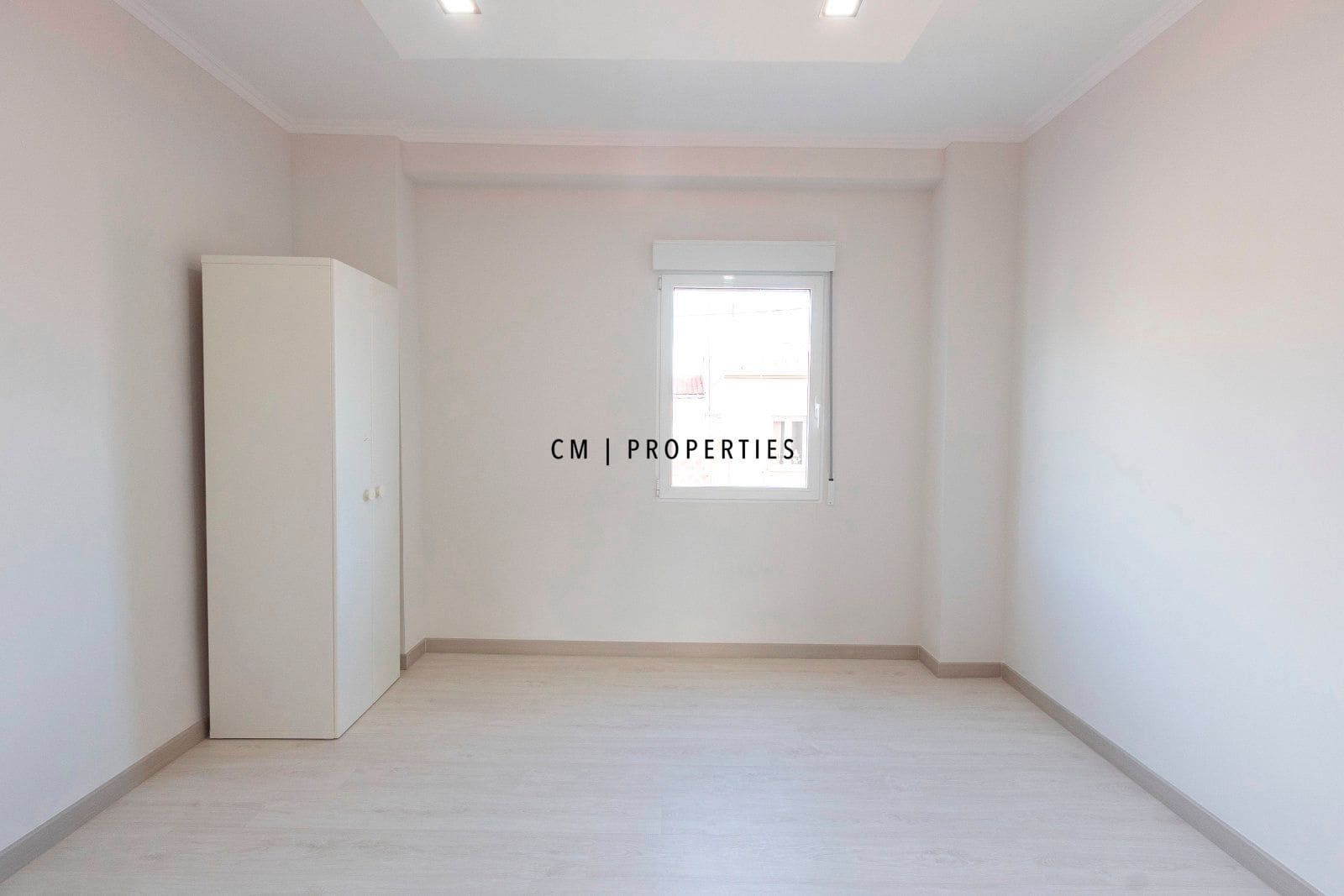 3 bedroom Flat for sale in Mislata - € 230,000 (Ref: 9777103)