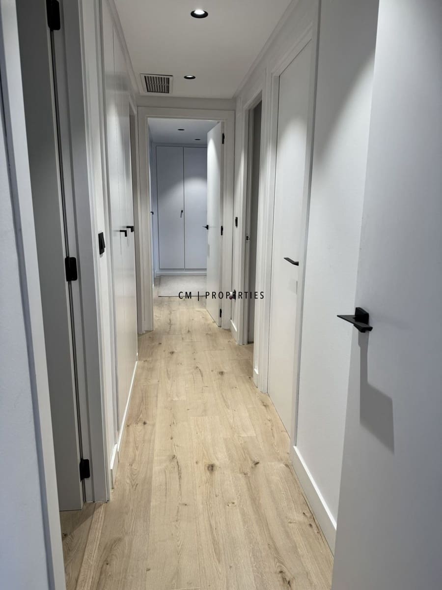3 camera da letto Appartamento da affittare in Valencia citta - 2.800 € (Rif: 9778423)