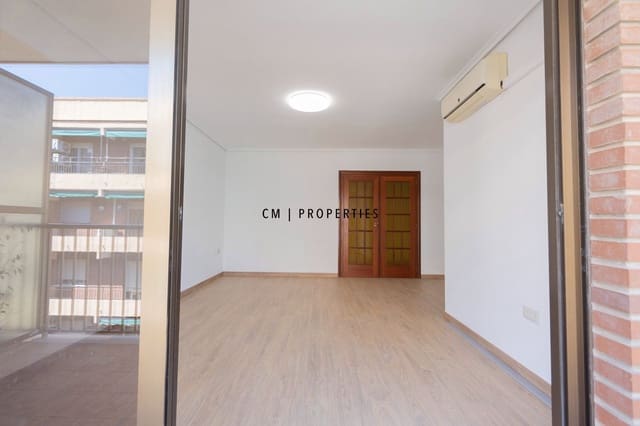 4 soveværelse Lejlighed til leje i Quart de Poblet - € 1.200 (Ref: 9779066)