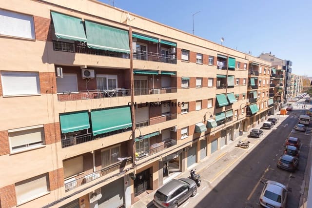 4 soveværelse Lejlighed til leje i Quart de Poblet - € 1.200 (Ref: 9779066)