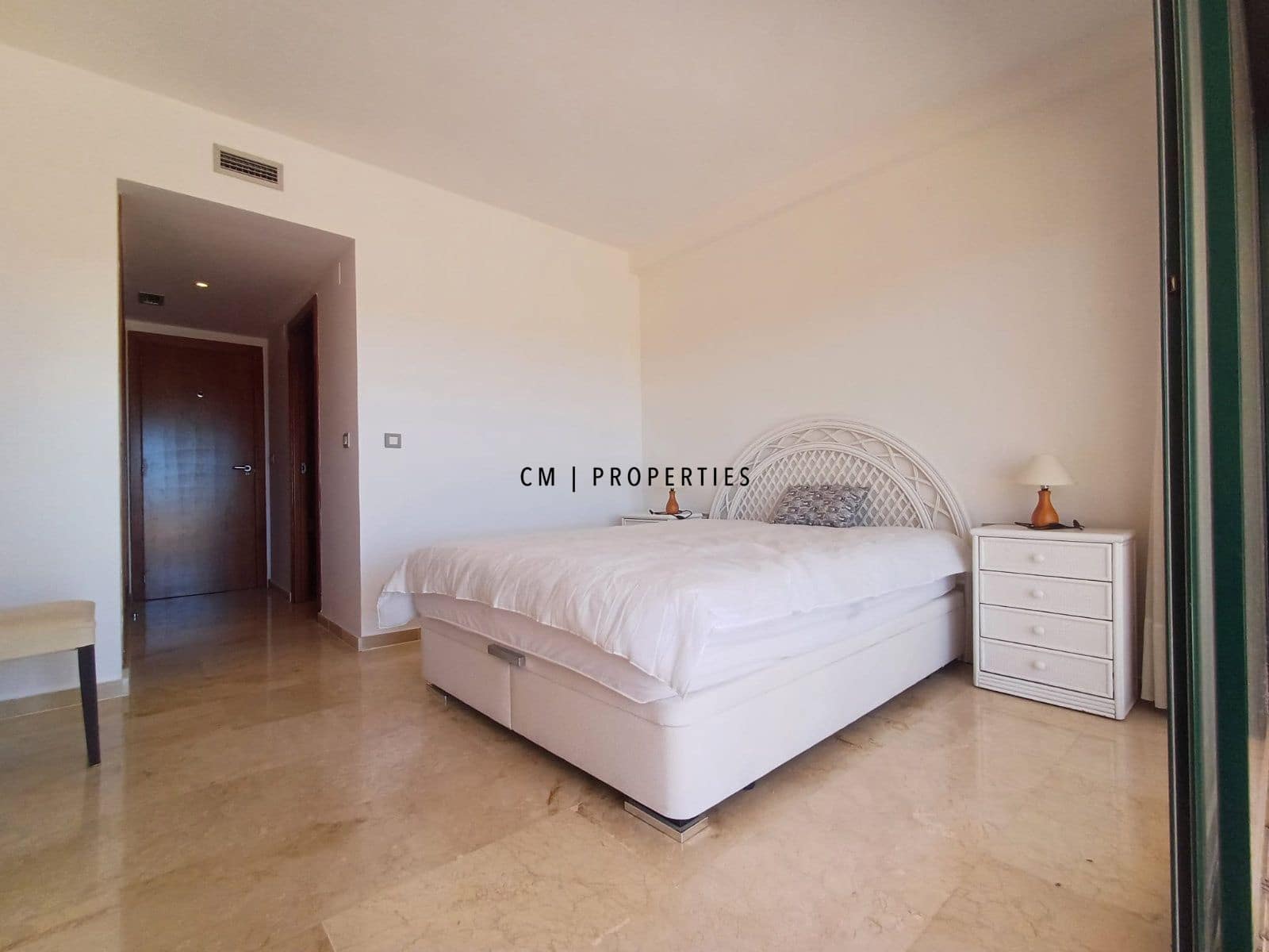 3 bedroom Flat for sale in Altea with garage - € 395,000 (Ref: 9779144)