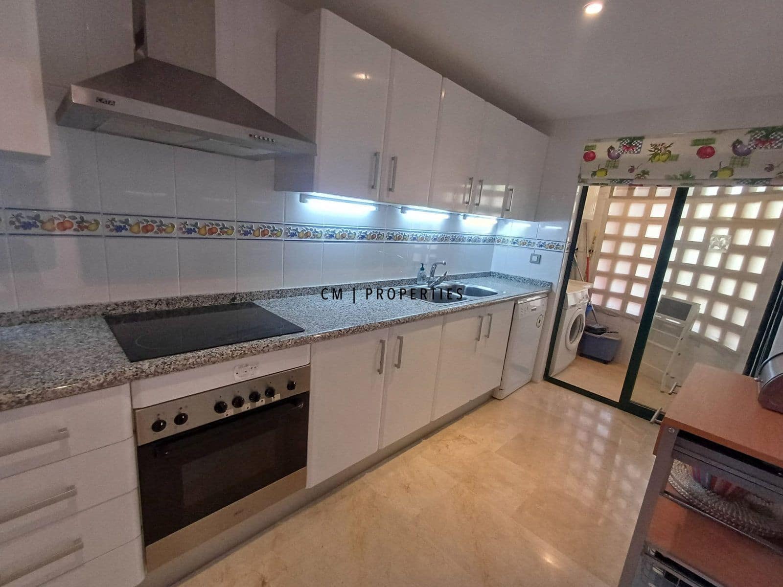 3 bedroom Flat for sale in Altea with garage - € 395,000 (Ref: 9779144)