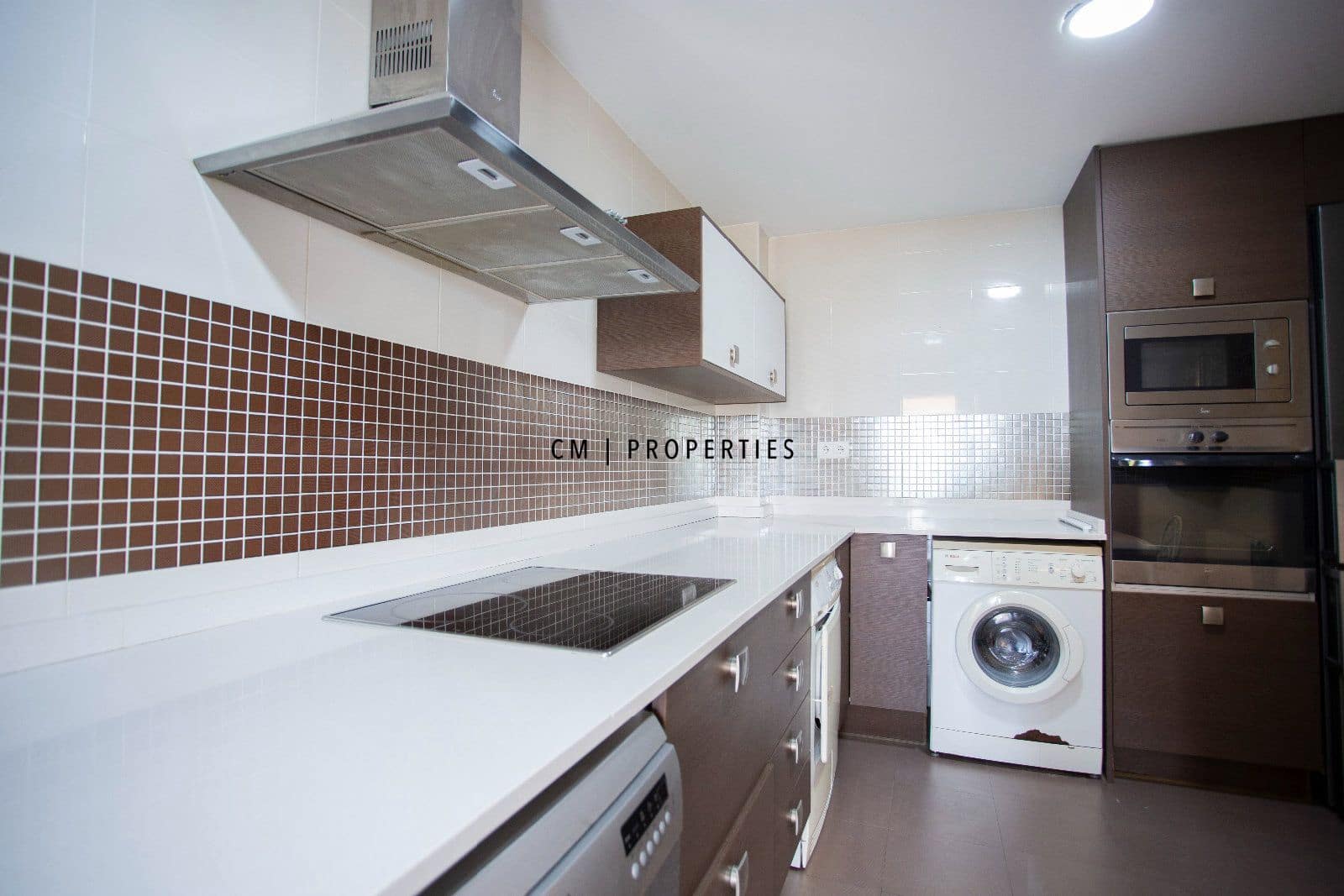 4 soveværelse Byhus til leje i Betera med swimmingpool garage - € 2.500 (Ref: 9779974)