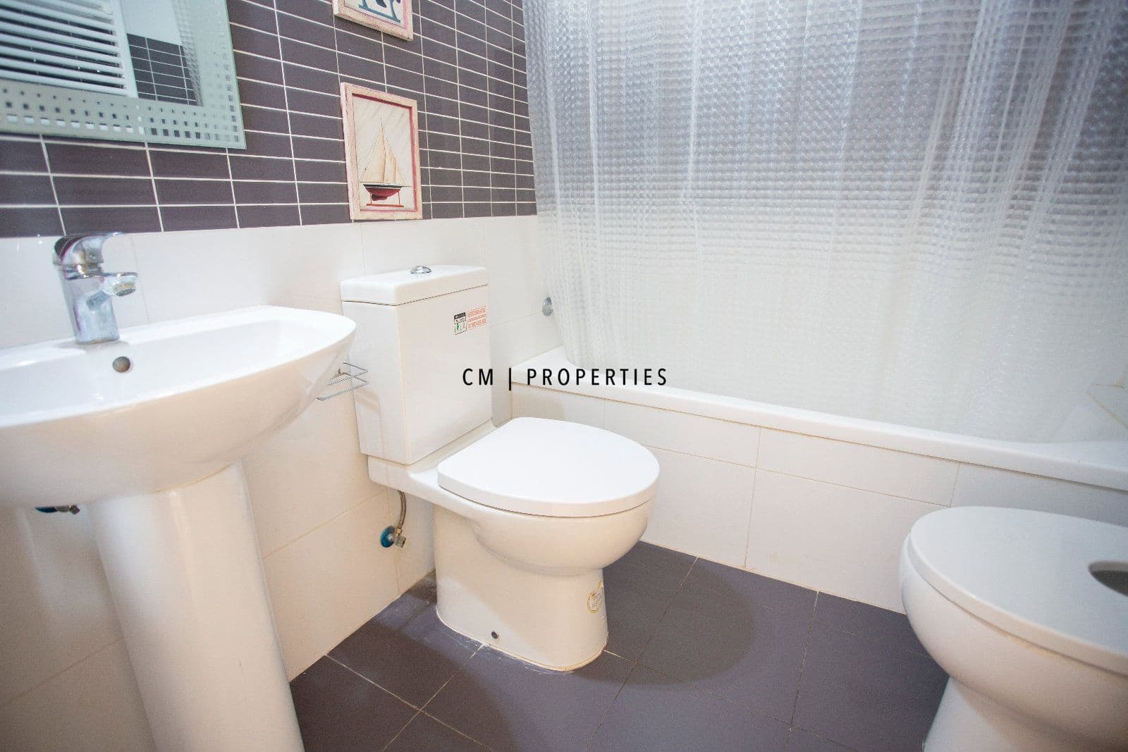 4 soveværelse Byhus til leje i Betera med swimmingpool garage - € 2.500 (Ref: 9779974)