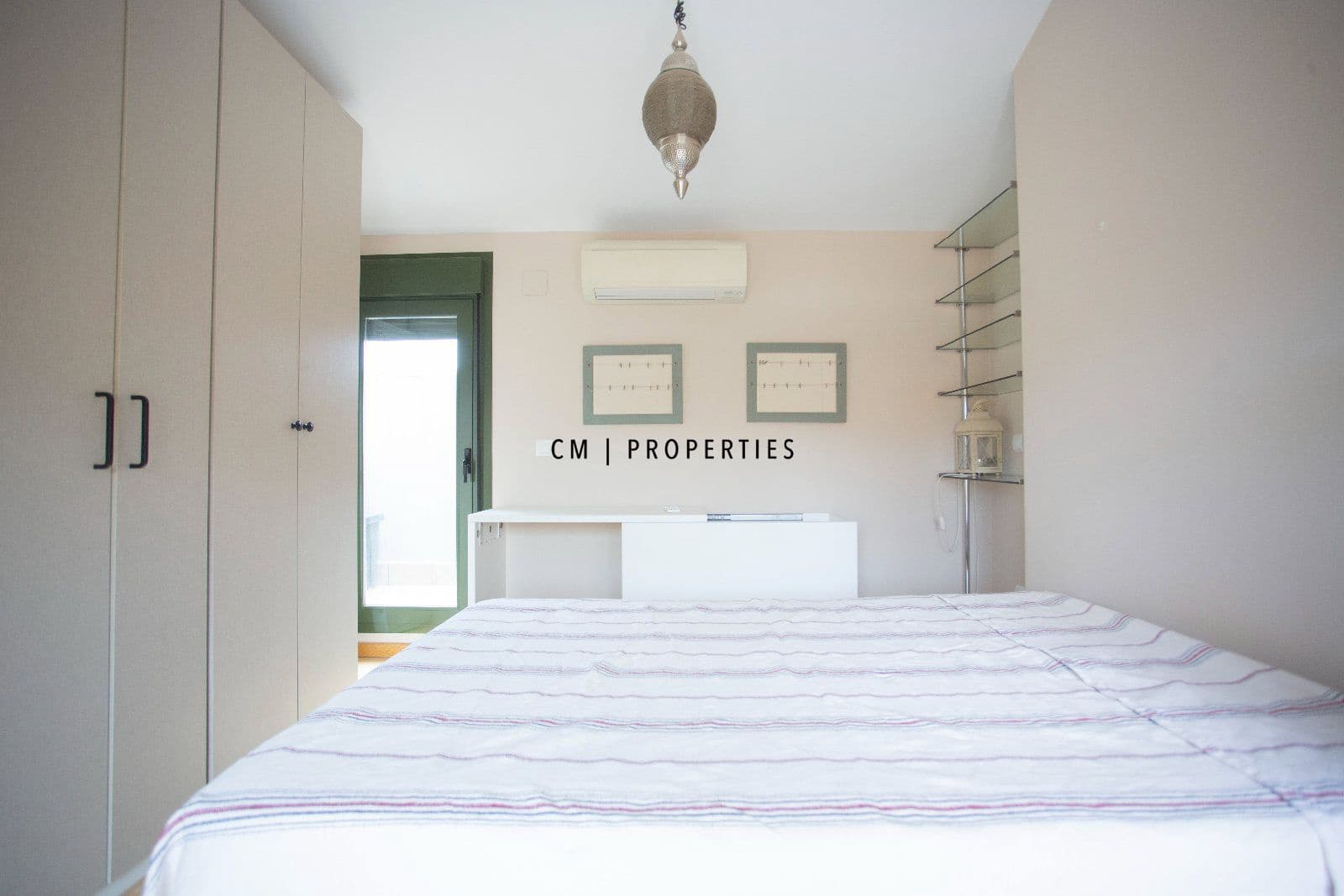 4 soveværelse Byhus til leje i Betera med swimmingpool garage - € 2.500 (Ref: 9779974)