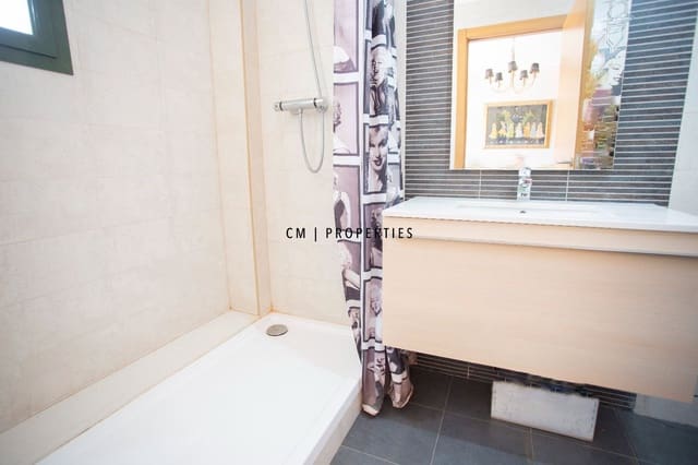 4 soveværelse Byhus til leje i Bétera med swimmingpool garage - € 2.500 (Ref: 9779974)