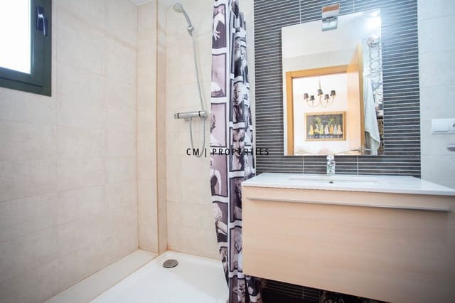 4 soveværelse Byhus til leje i Bétera med swimmingpool garage - € 2.500 (Ref: 9779974)