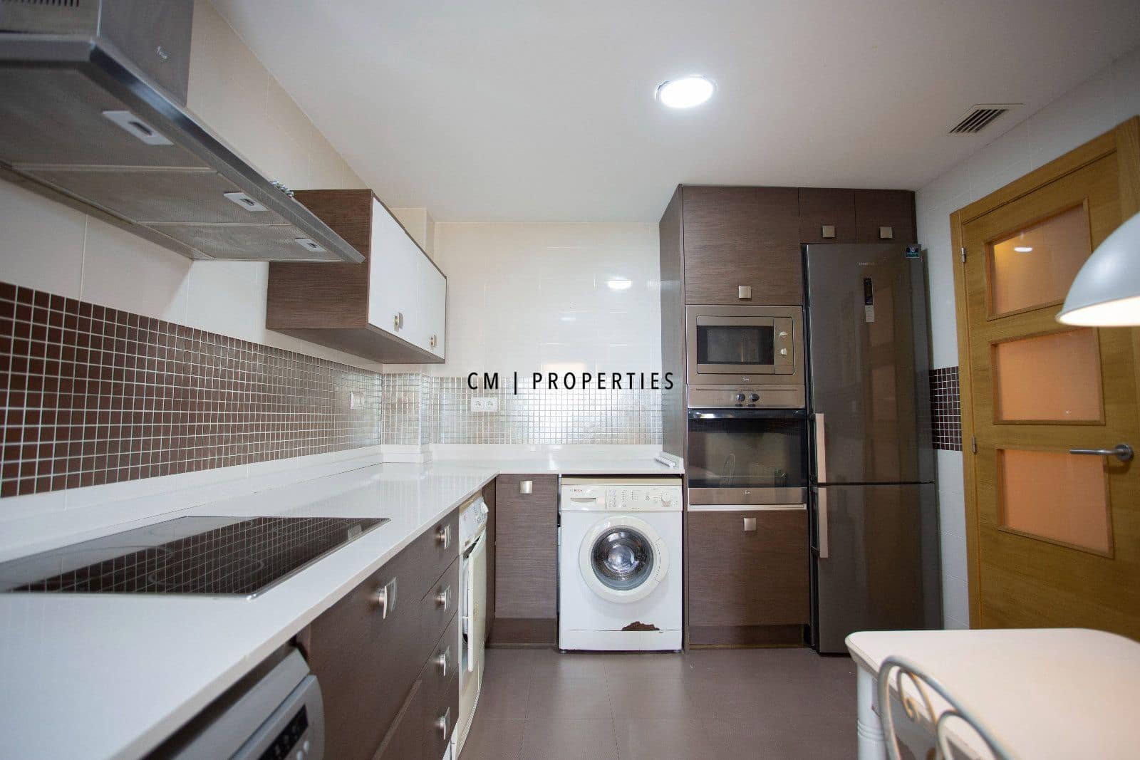 4 soveværelse Byhus til leje i Betera med swimmingpool garage - € 2.500 (Ref: 9779974)