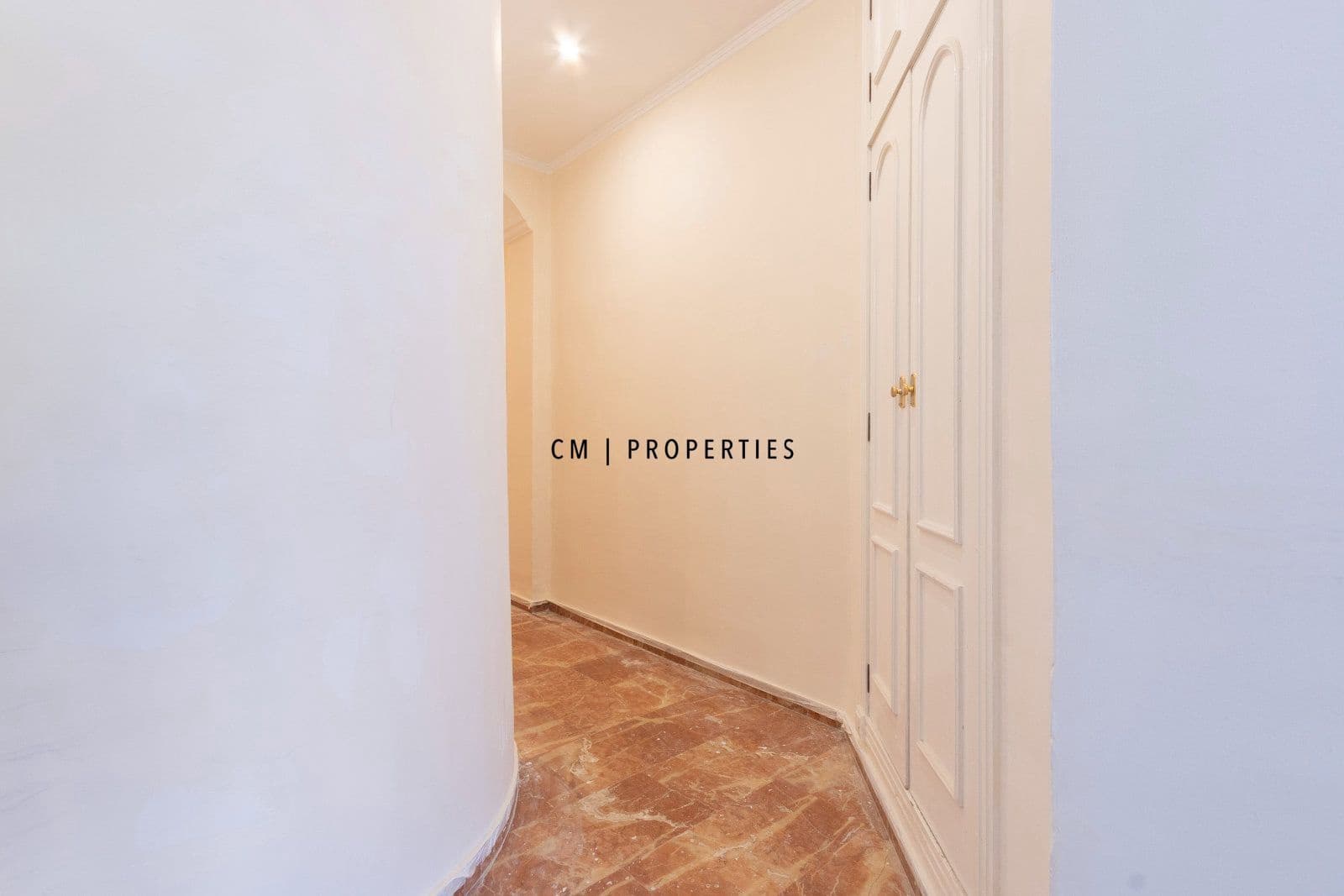 3 camera da letto Appartamento da affittare in Valencia citta - 1.500 € (Rif: 9781101)