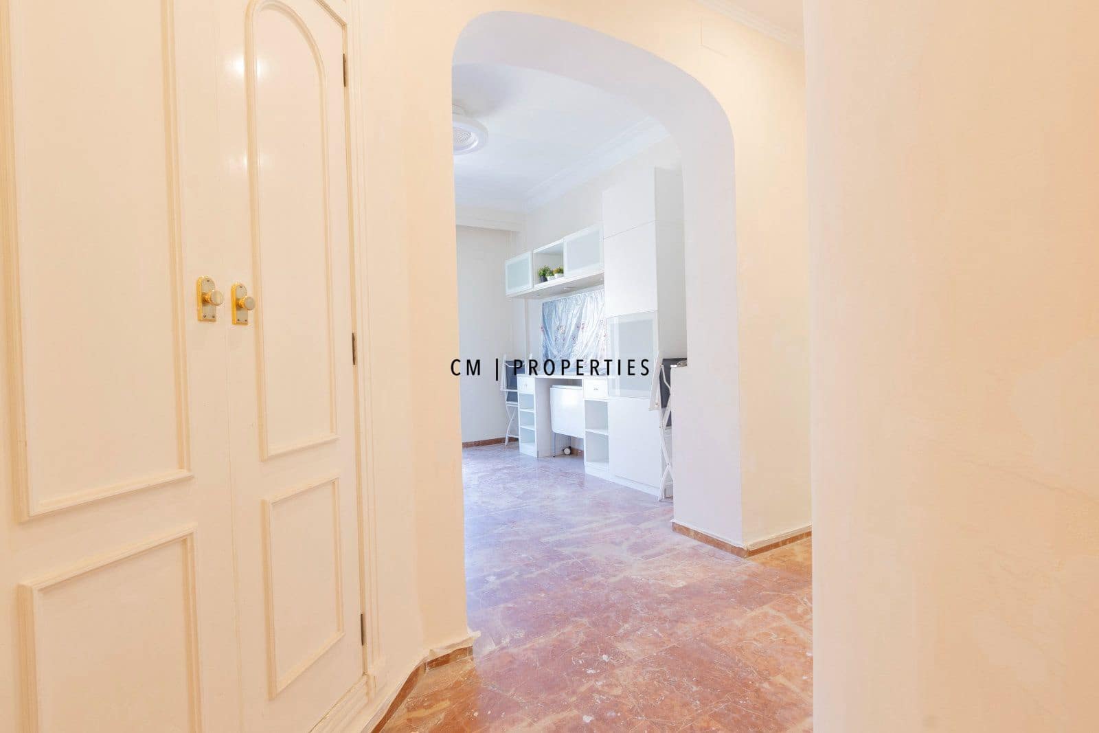 3 camera da letto Appartamento da affittare in Valencia citta - 1.500 € (Rif: 9781101)