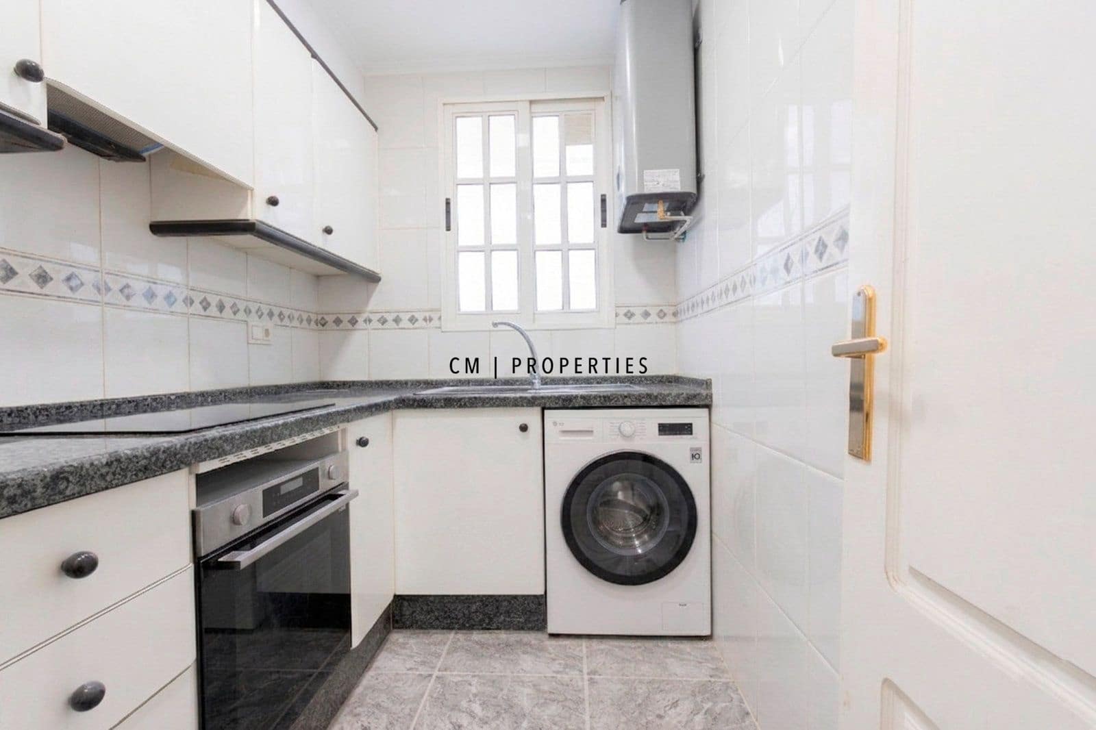 3 camera da letto Appartamento da affittare in Valencia citta - 1.500 € (Rif: 9781101)