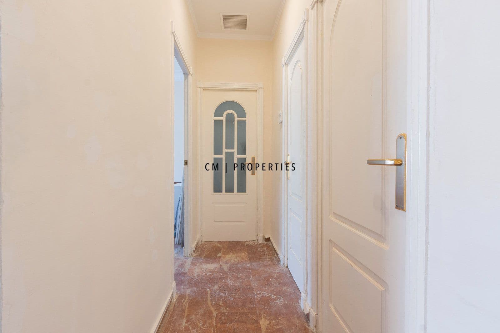 3 camera da letto Appartamento da affittare in Valencia citta - 1.500 € (Rif: 9781101)