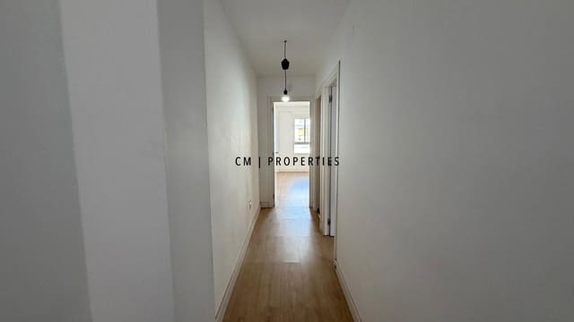 3 soverom Leilighet til leie i Foios - € 950 (Ref: 9781102)