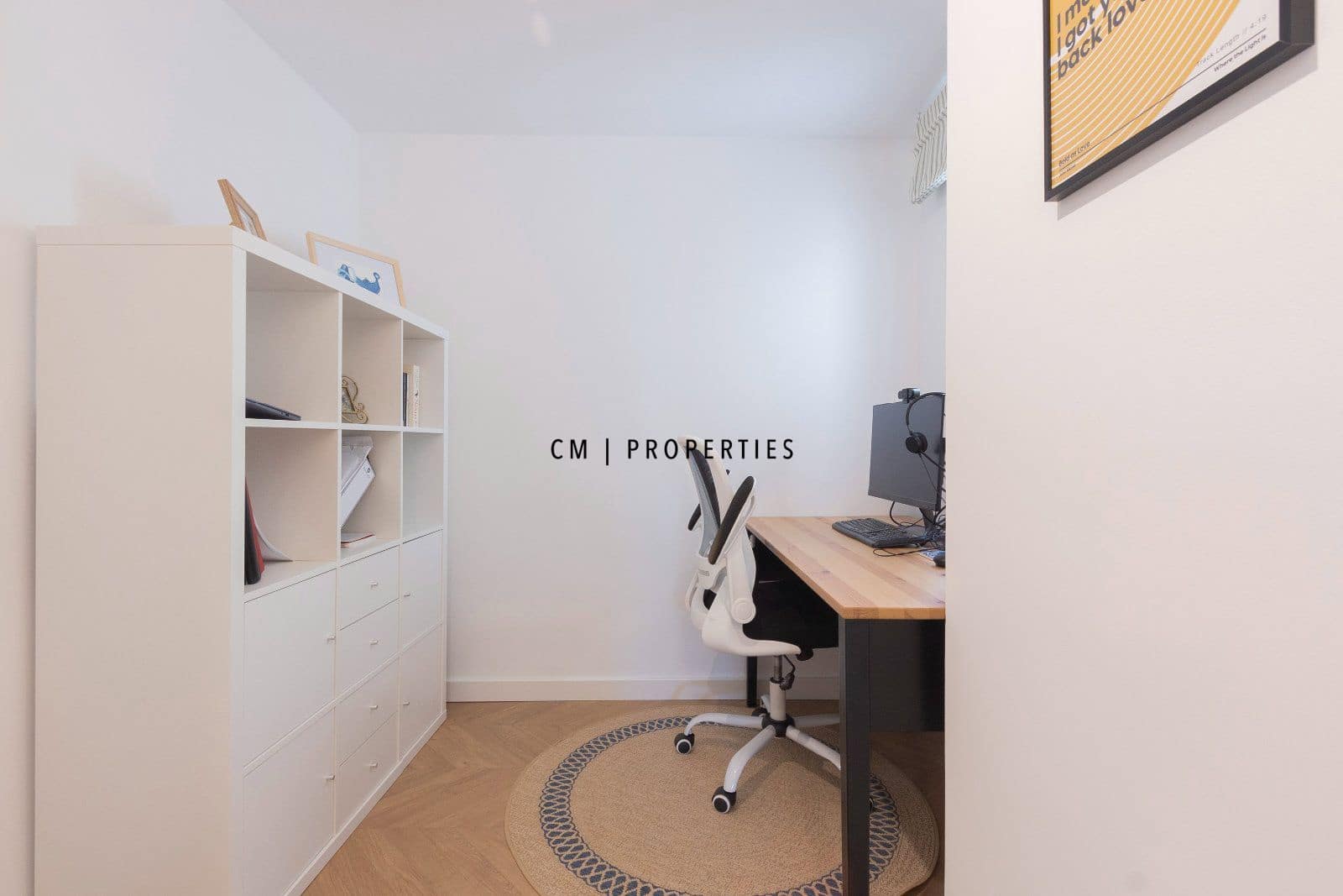 4 quarto Apartamento para arrendar em Valencia cidade - 2 250 € (Ref: 9781103)