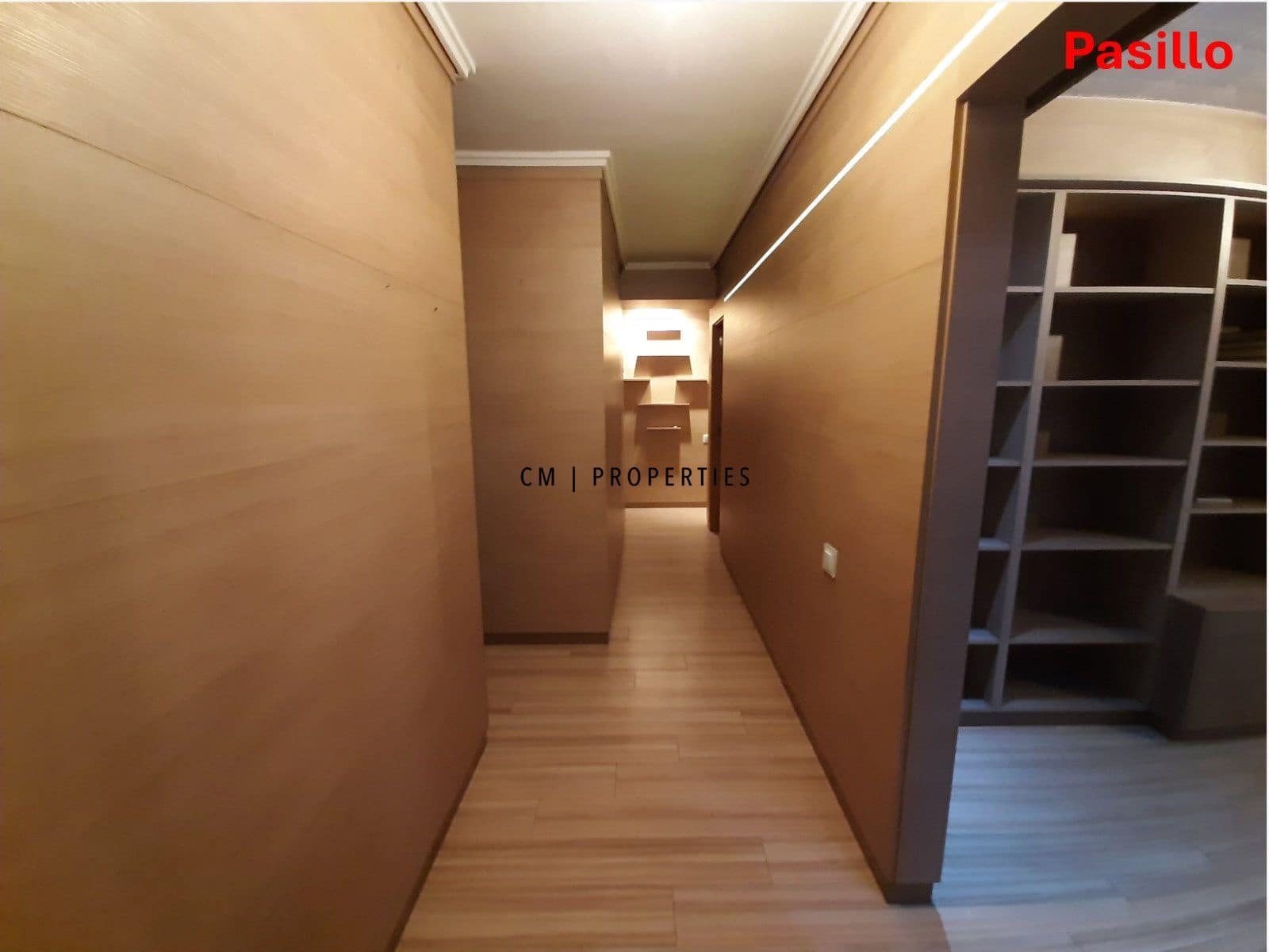 4 sypialnia Mieszkanie do wynajęcia w Miasto Walencja - 2 100 € (Ref: 9781104)