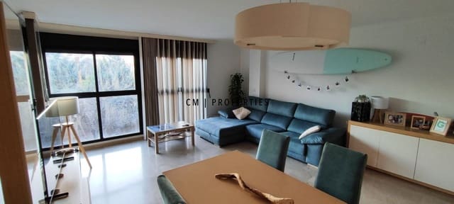 3 bedroom Flat for rent in Torrent with pool garage - € 1,650 (Ref: 9782113)