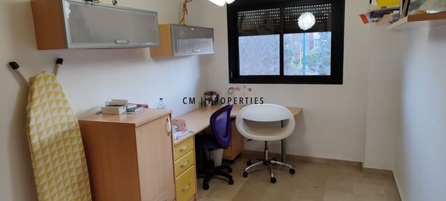 3 bedroom Flat for rent in Torrent with pool garage - € 1,650 (Ref: 9782113)