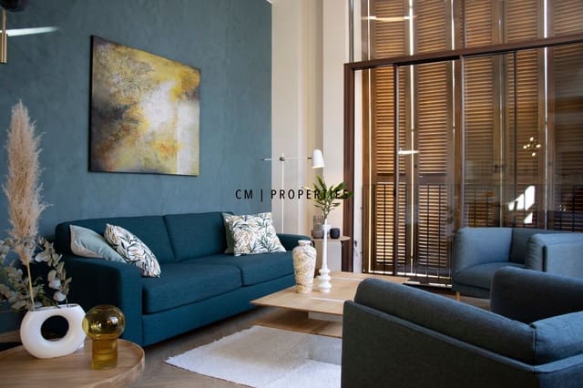 1 quarto Apartamento para arrendar em Ciutat Vella, Valência cidade - 2 300 € (Ref: 9782293)