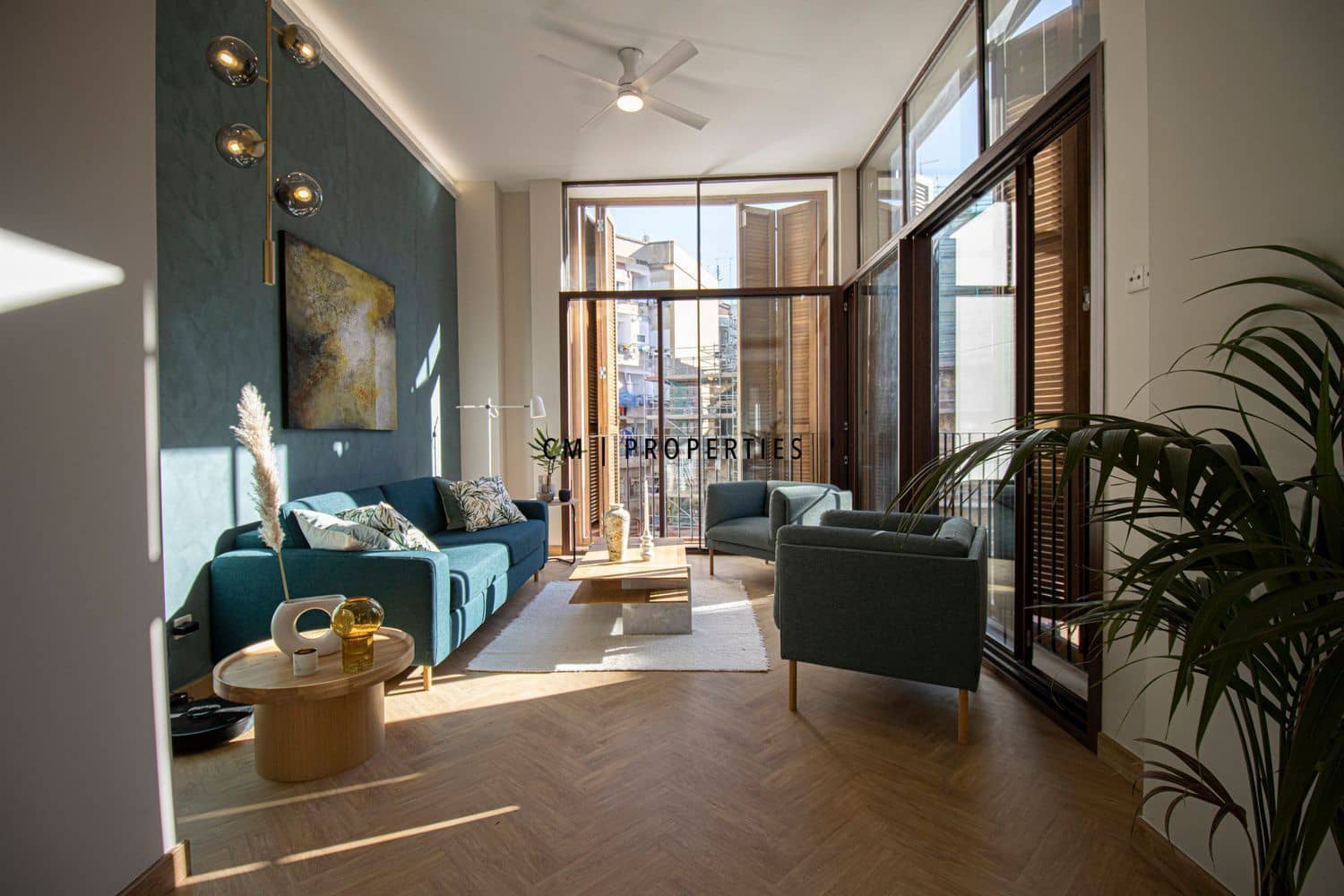 1 quarto Apartamento para arrendar em Valencia cidade - 2 300 € (Ref: 9782293)