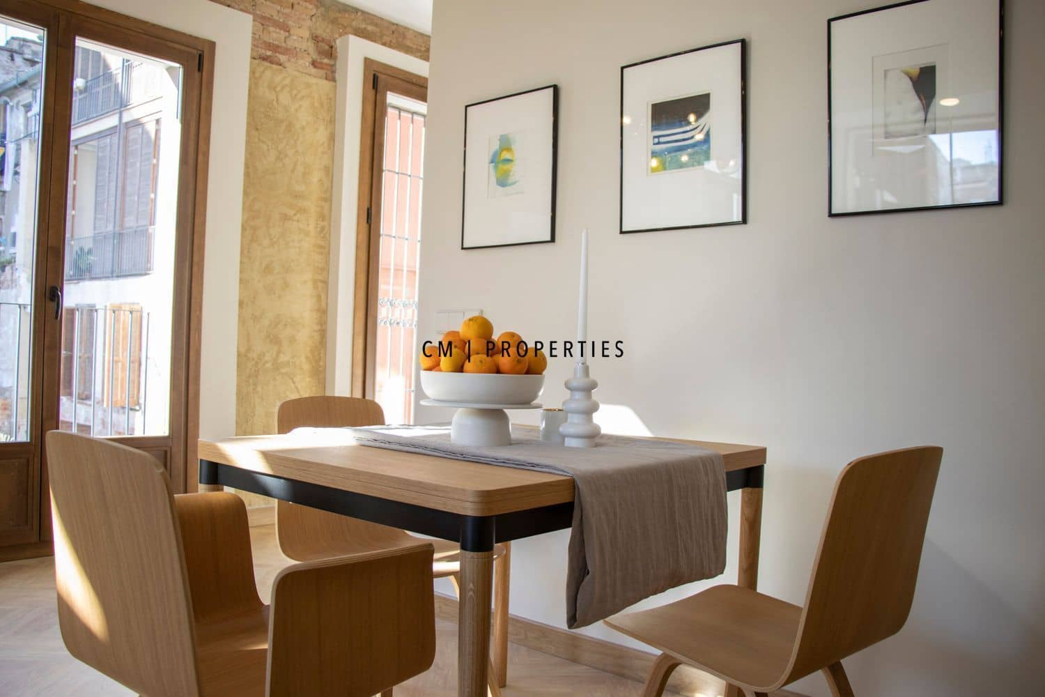 1 quarto Apartamento para arrendar em Valencia cidade - 2 300 € (Ref: 9782293)