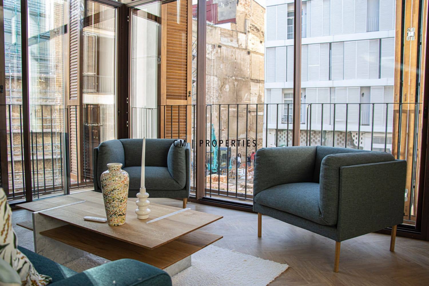 1 quarto Apartamento para arrendar em Valencia cidade - 2 300 € (Ref: 9782293)