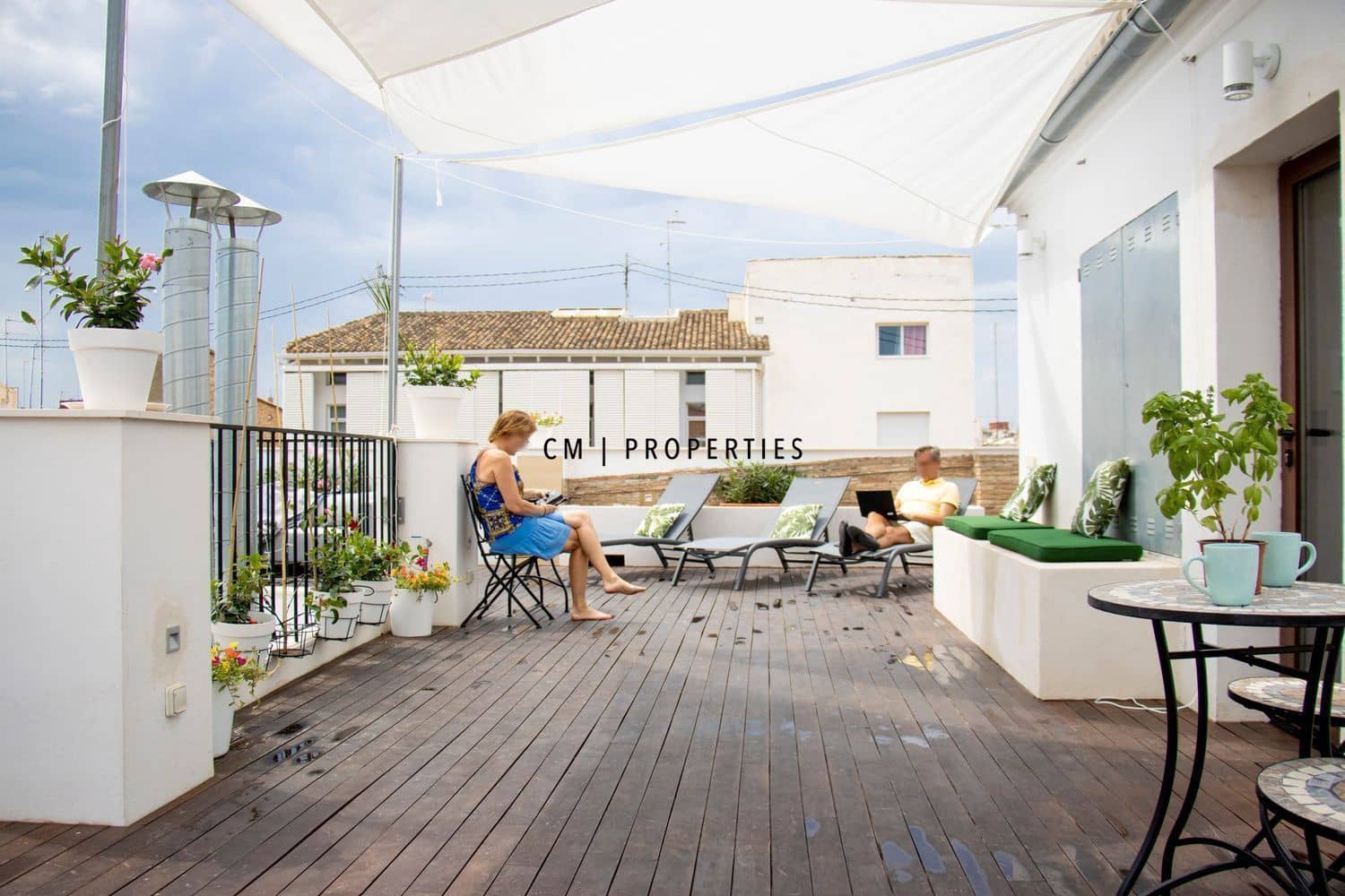 1 quarto Apartamento para arrendar em Valencia cidade - 2 300 € (Ref: 9782293)