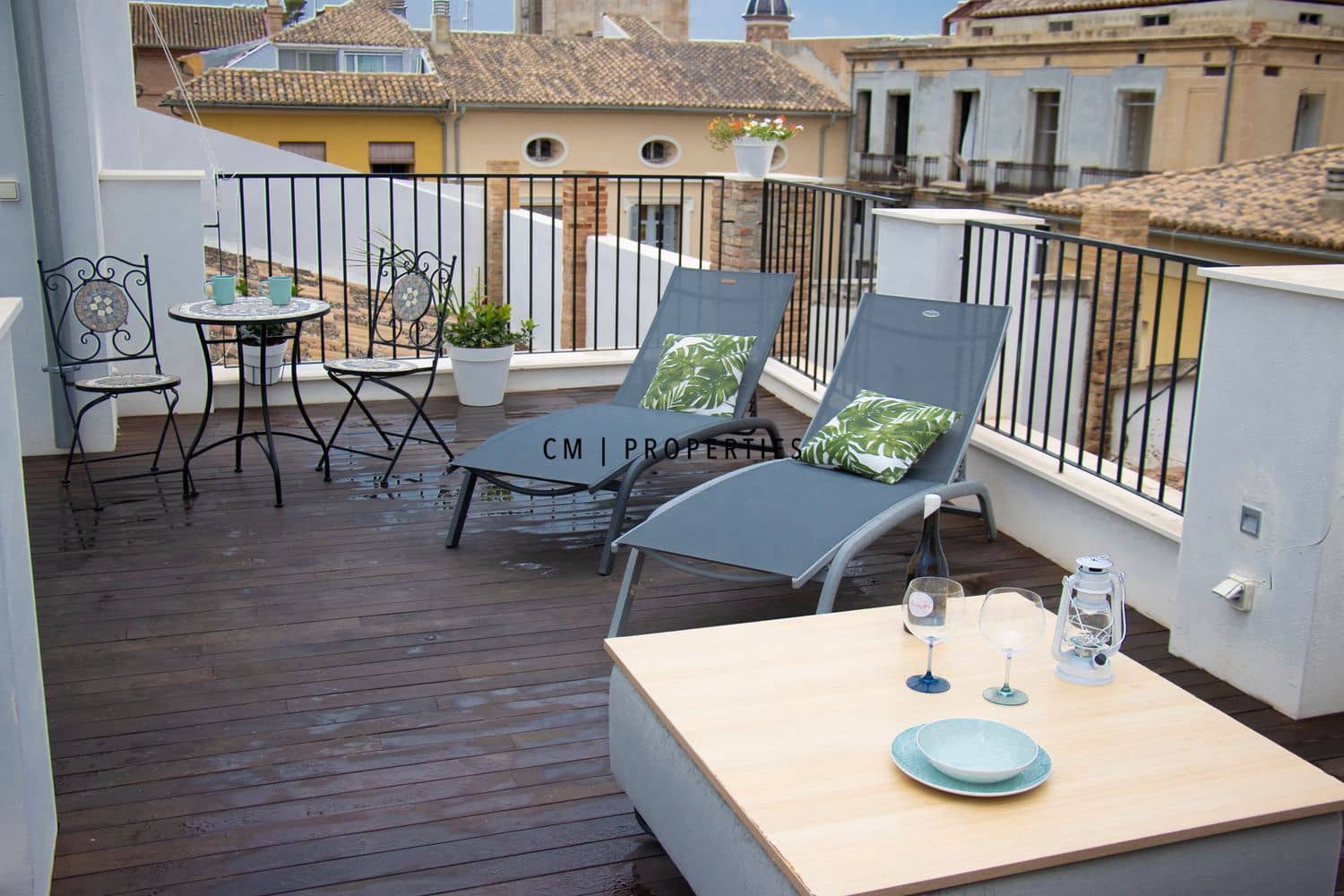 1 quarto Apartamento para arrendar em Valencia cidade - 2 300 € (Ref: 9782293)