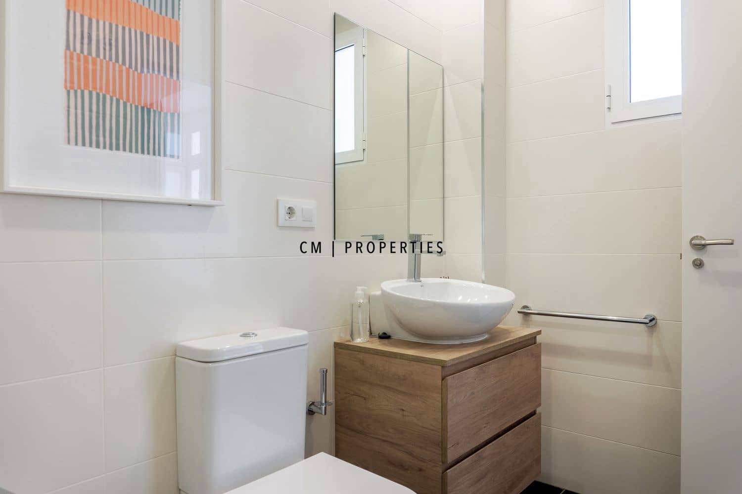 5 sovrum Lägenhet att hyra i Valencia stad - 3 300 € (Ref: 9782294)