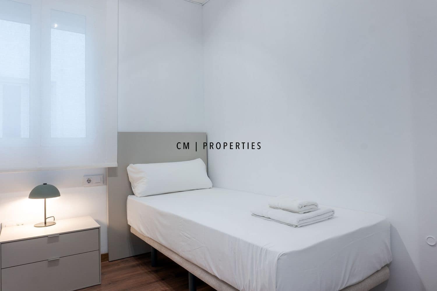 5 sovrum Lägenhet att hyra i Valencia stad - 3 300 € (Ref: 9782294)