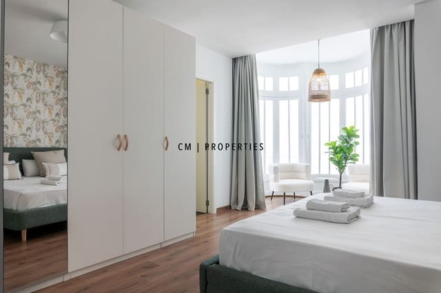 5 sovrum Lägenhet att hyra i L'Eixample, Valencia stad - 3 300 € (Ref: 9782294)