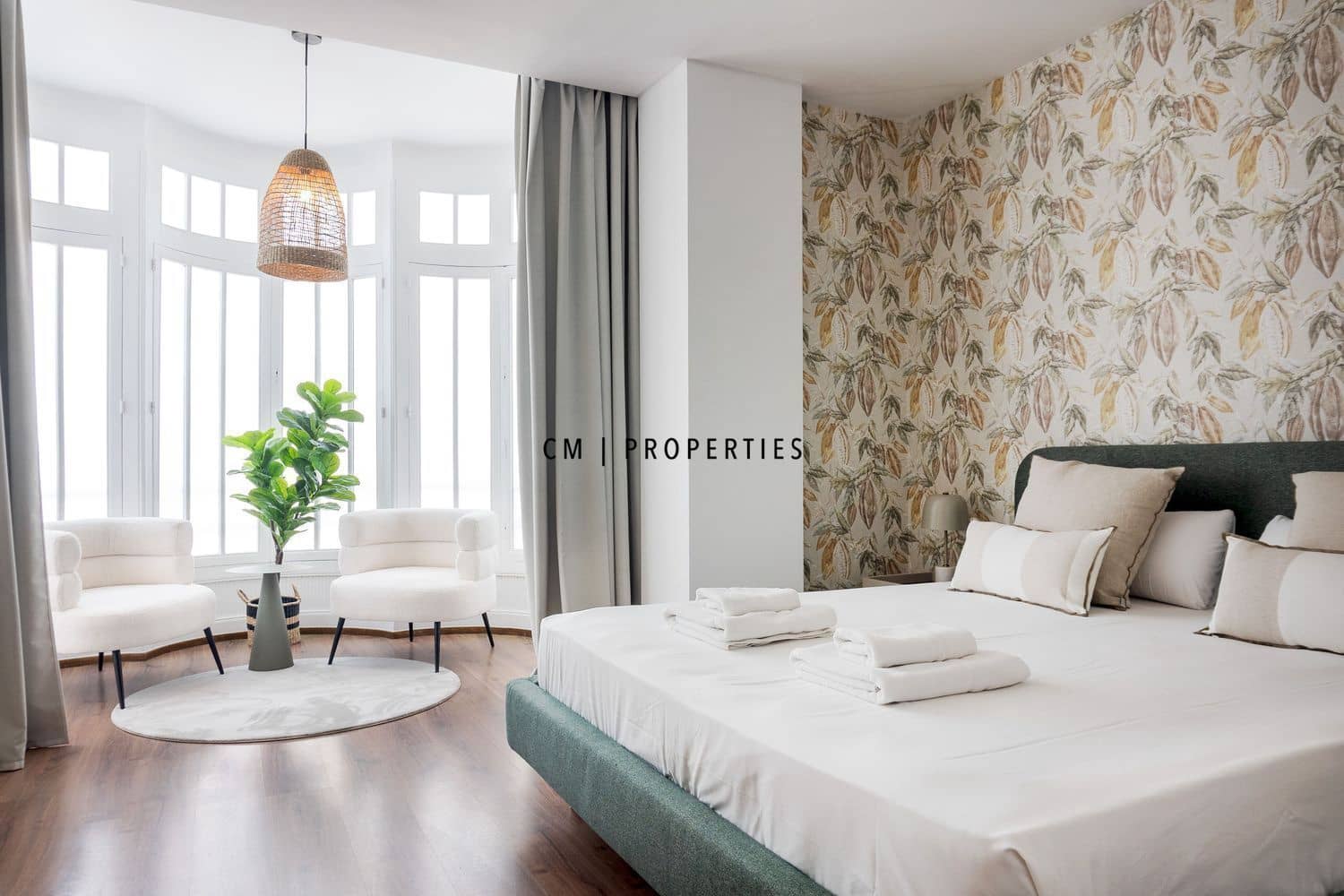 5 sovrum Lägenhet att hyra i Valencia stad - 3 300 € (Ref: 9782294)