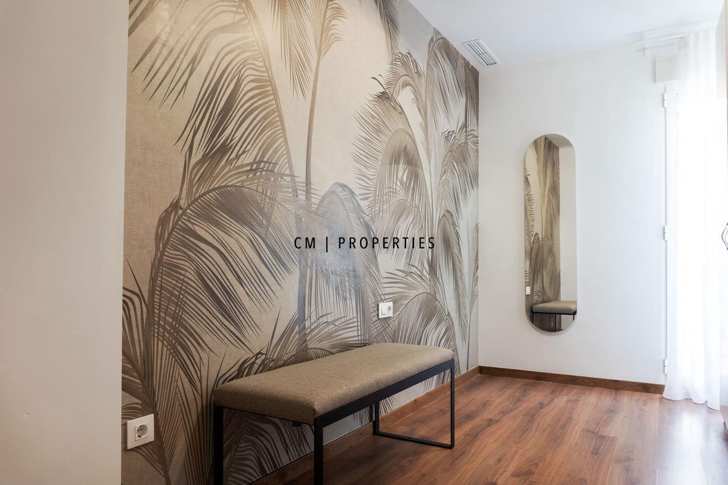 5 sovrum Lägenhet att hyra i Valencia stad - 3 300 € (Ref: 9782294)