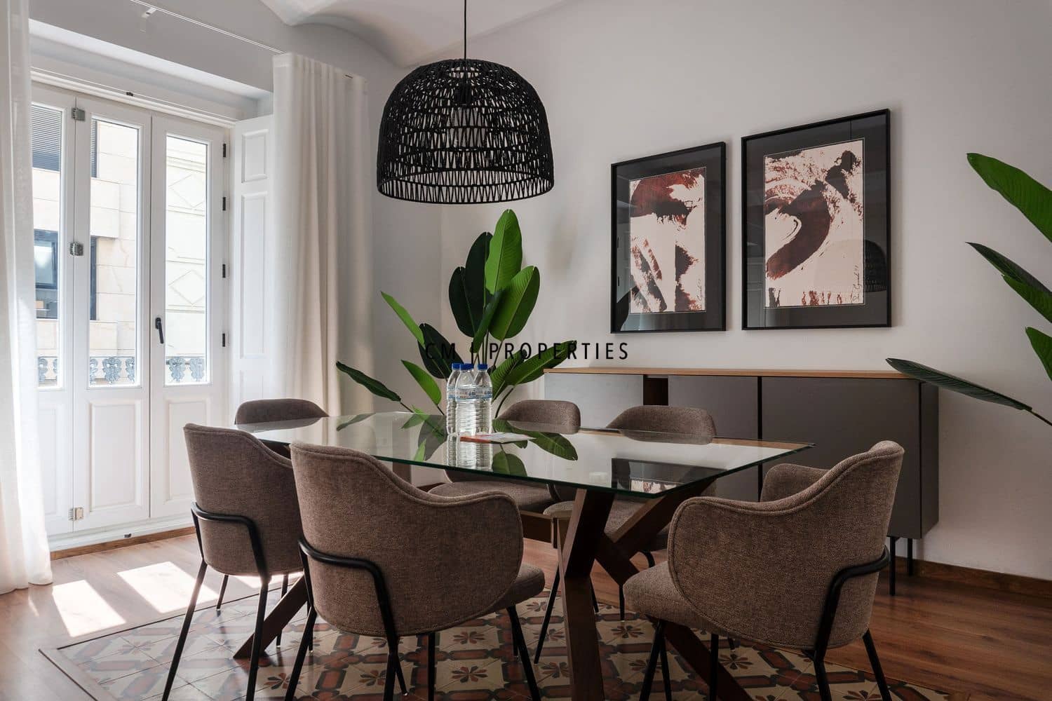 5 sovrum Lägenhet att hyra i Valencia stad - 3 300 € (Ref: 9782294)