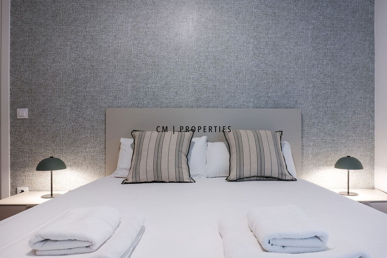 5 sovrum Lägenhet att hyra i Valencia stad - 3 300 € (Ref: 9782294)