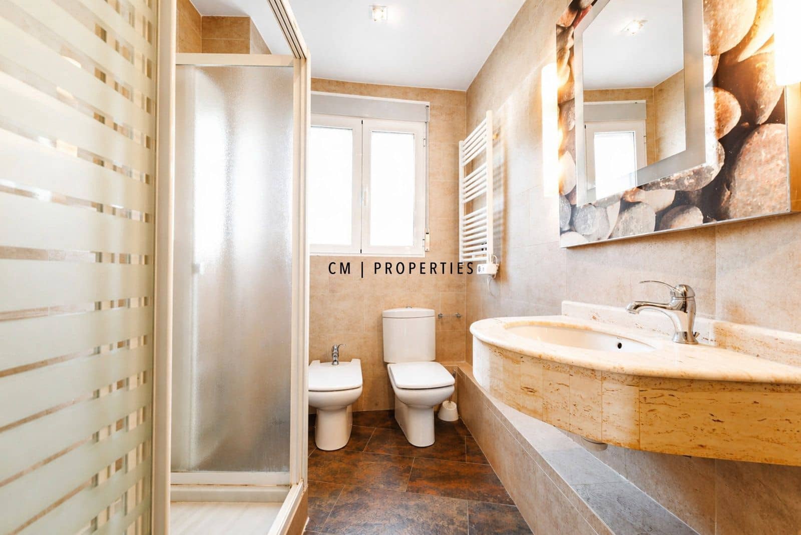 3 bedroom Flat for rent in Valencia city - € 2,500 (Ref: 9782478)