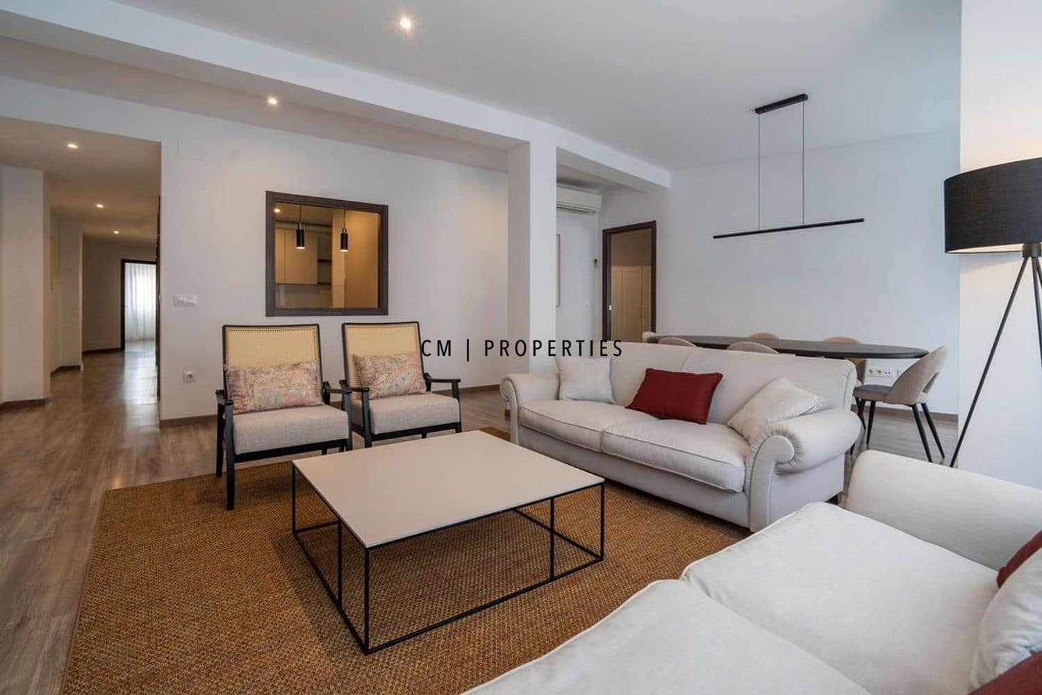 4 makuuhuone Asunto vuokrattavana paikassa Valencia kaupunki - 3 300 € (Ref: 9782479)