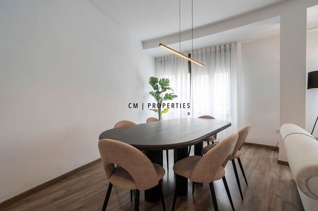 4 makuuhuone Asunto vuokrattavana paikassa Ciutat Vella, Valencia kaupunki - 3 300 € (Ref: 9782479)