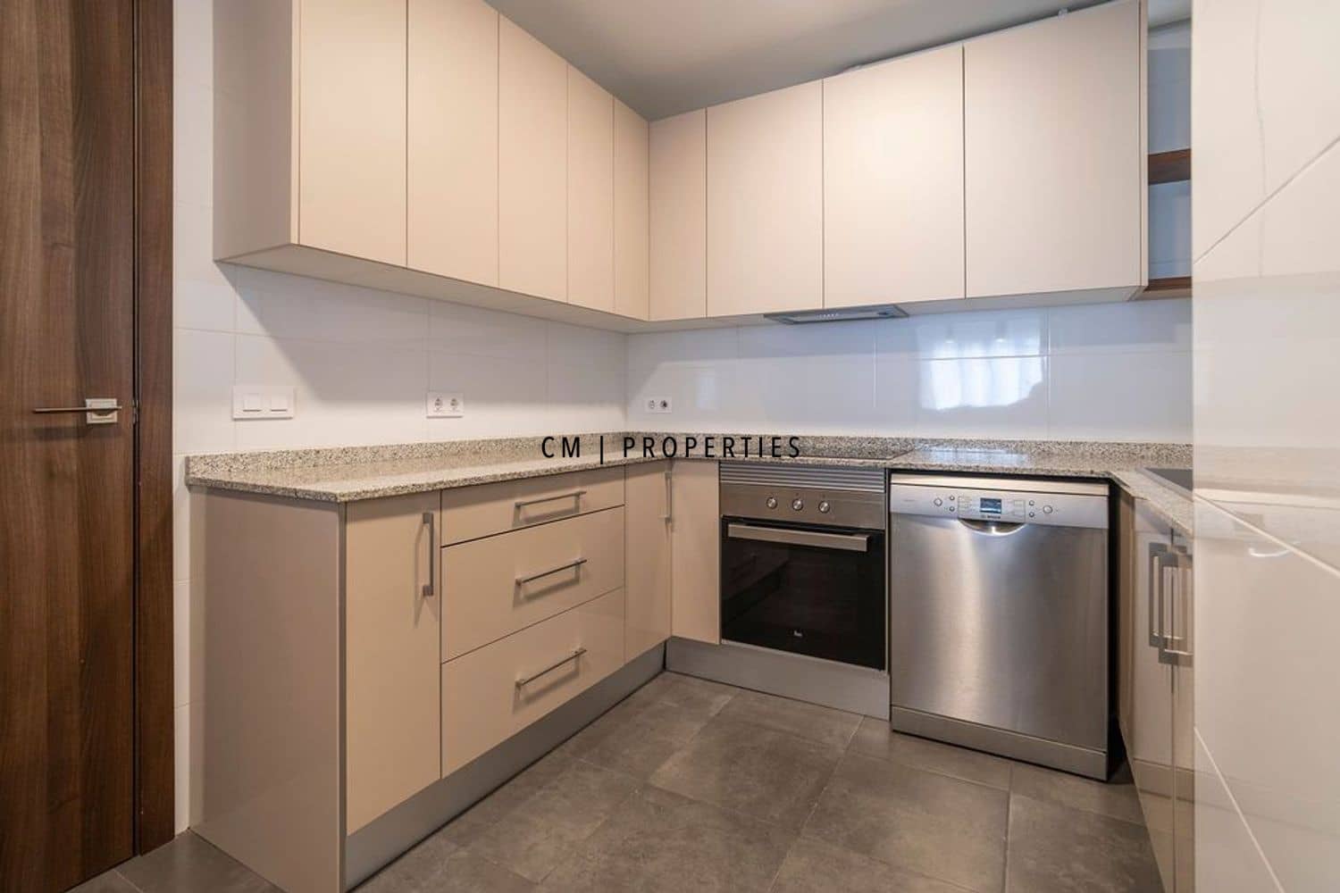 4 makuuhuone Asunto vuokrattavana paikassa Valencia kaupunki - 3 300 € (Ref: 9782479)