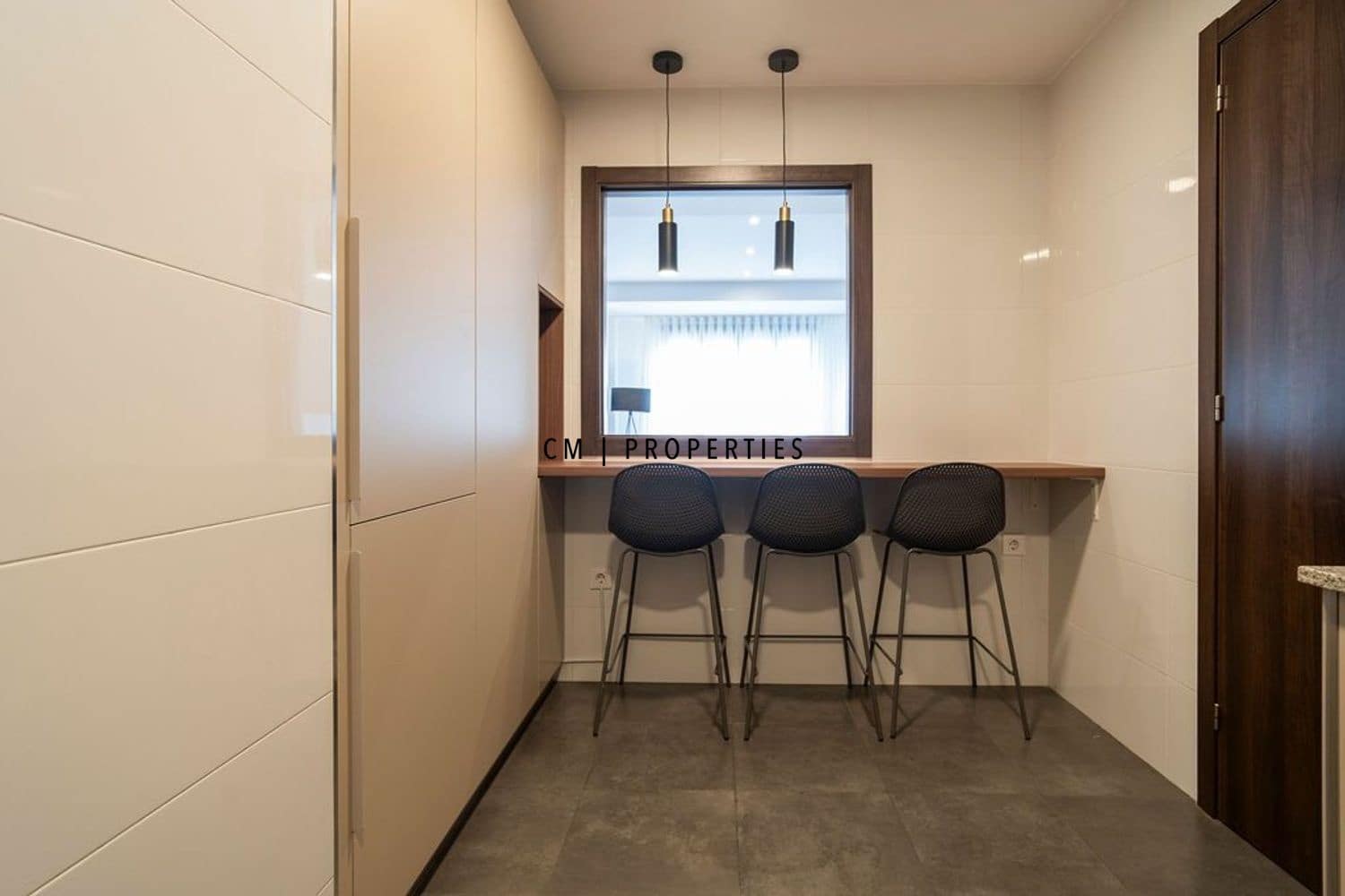 4 makuuhuone Asunto vuokrattavana paikassa Valencia kaupunki - 3 300 € (Ref: 9782479)