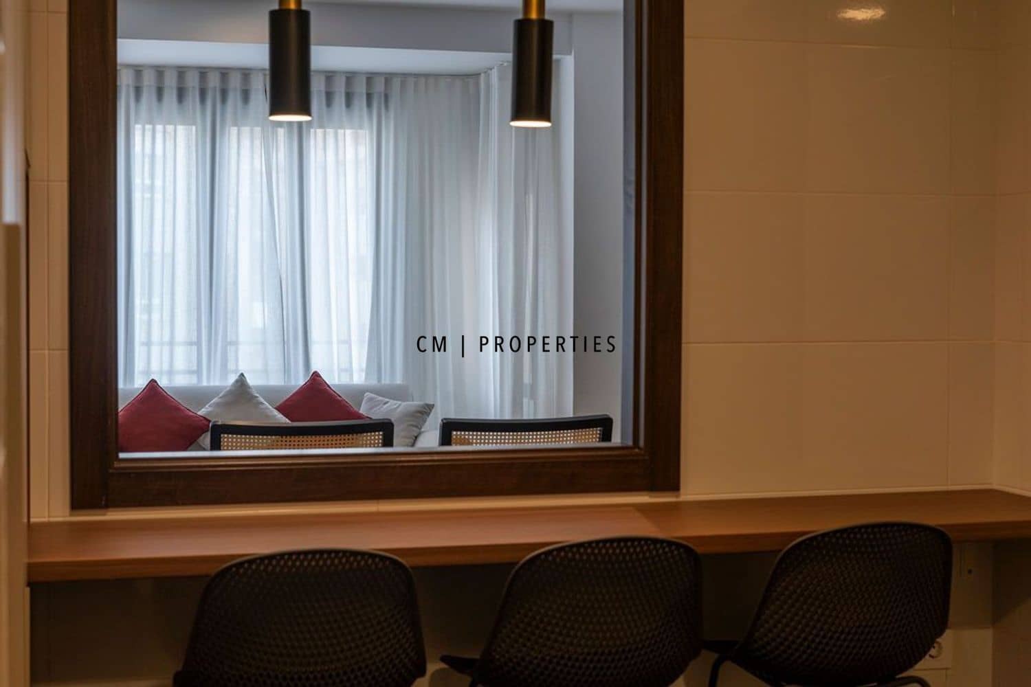 4 makuuhuone Asunto vuokrattavana paikassa Valencia kaupunki - 3 300 € (Ref: 9782479)