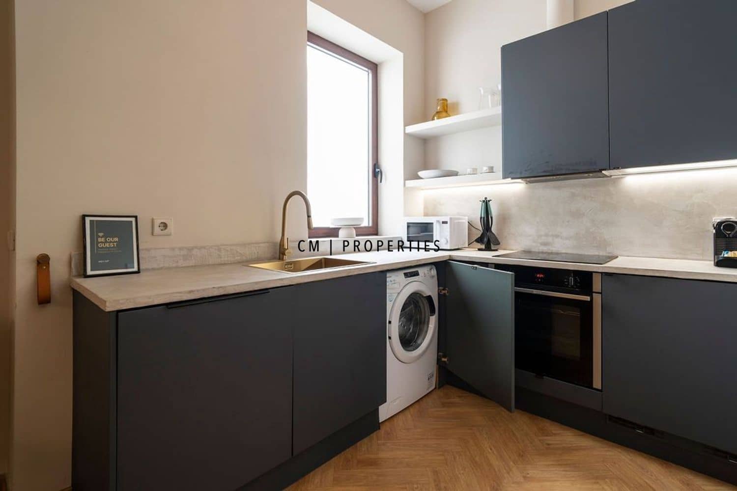 1 quarto Apartamento para arrendar em Valencia cidade - 2 000 € (Ref: 9782481)