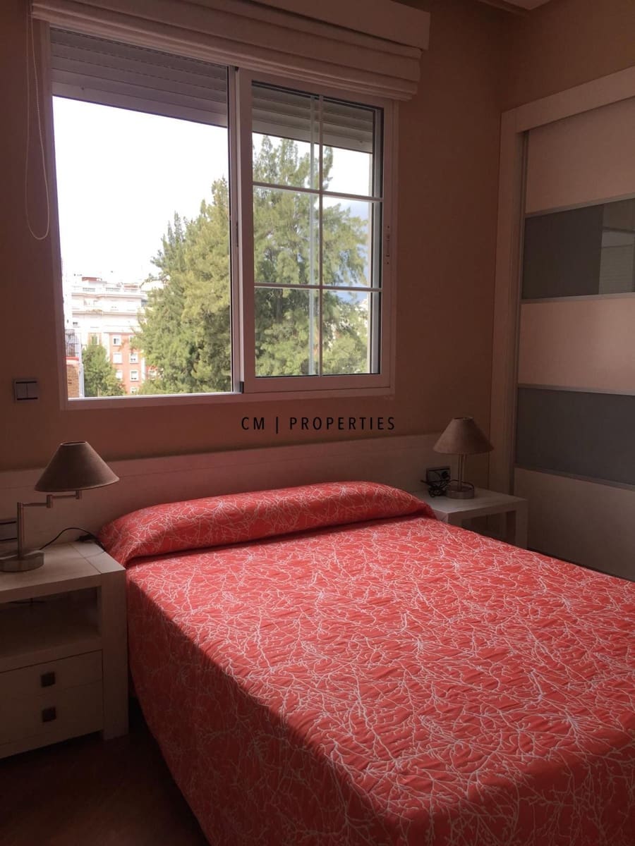 3 soveværelse Lejlighed til leje i Valencia by - € 2.000 (Ref: 9787706)