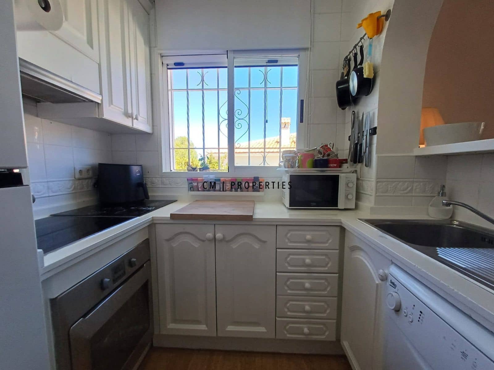 2 makuuhuone Huvila myytävänä paikassa Pego - 219 000 € (Ref: 9787707)