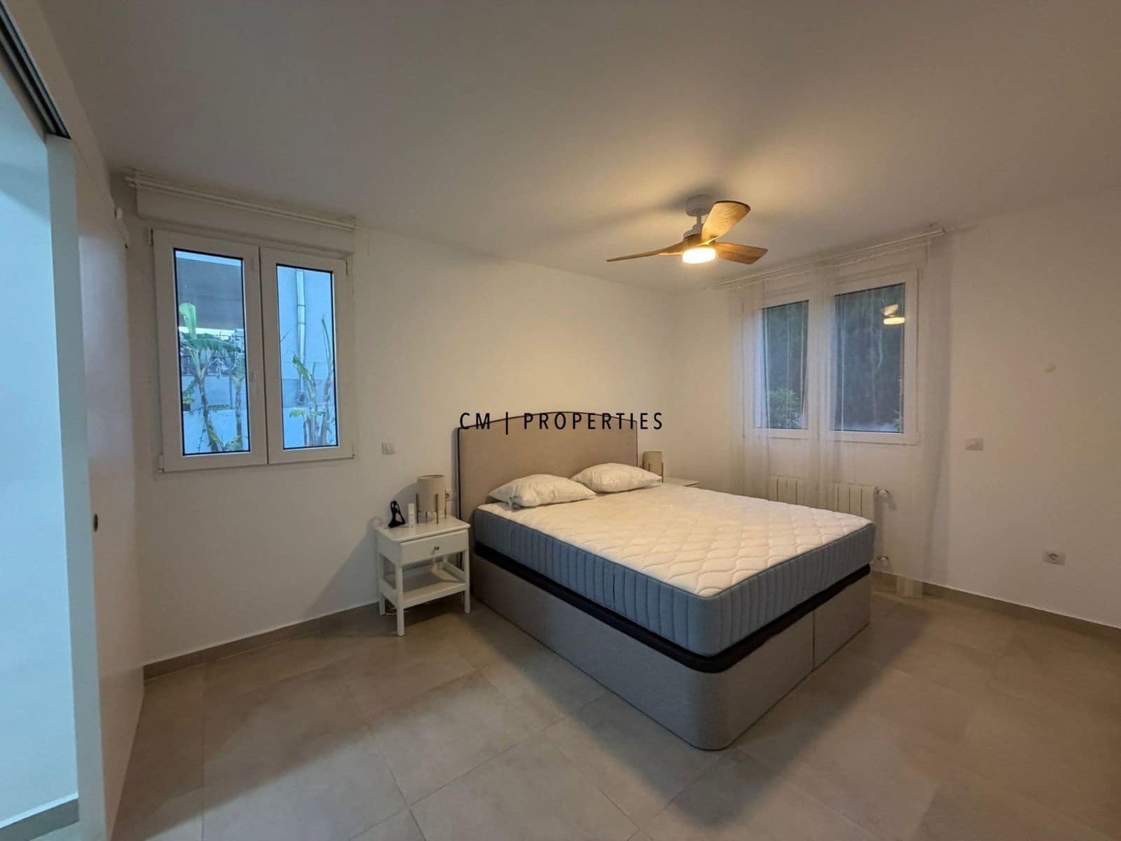 Villa/Maison de 4 chambres à louer à La Canada avec piscine garage - 2 800 € (Ref: 9789420)