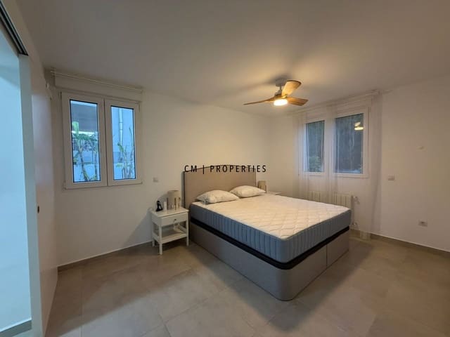 4 quarto Moradia para arrendar em La Cañada, Paterna com piscina garagem - 2 800 € (Ref: 9789420)