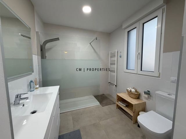 4 quarto Moradia para arrendar em La Cañada, Paterna com piscina garagem - 2 800 € (Ref: 9789420)