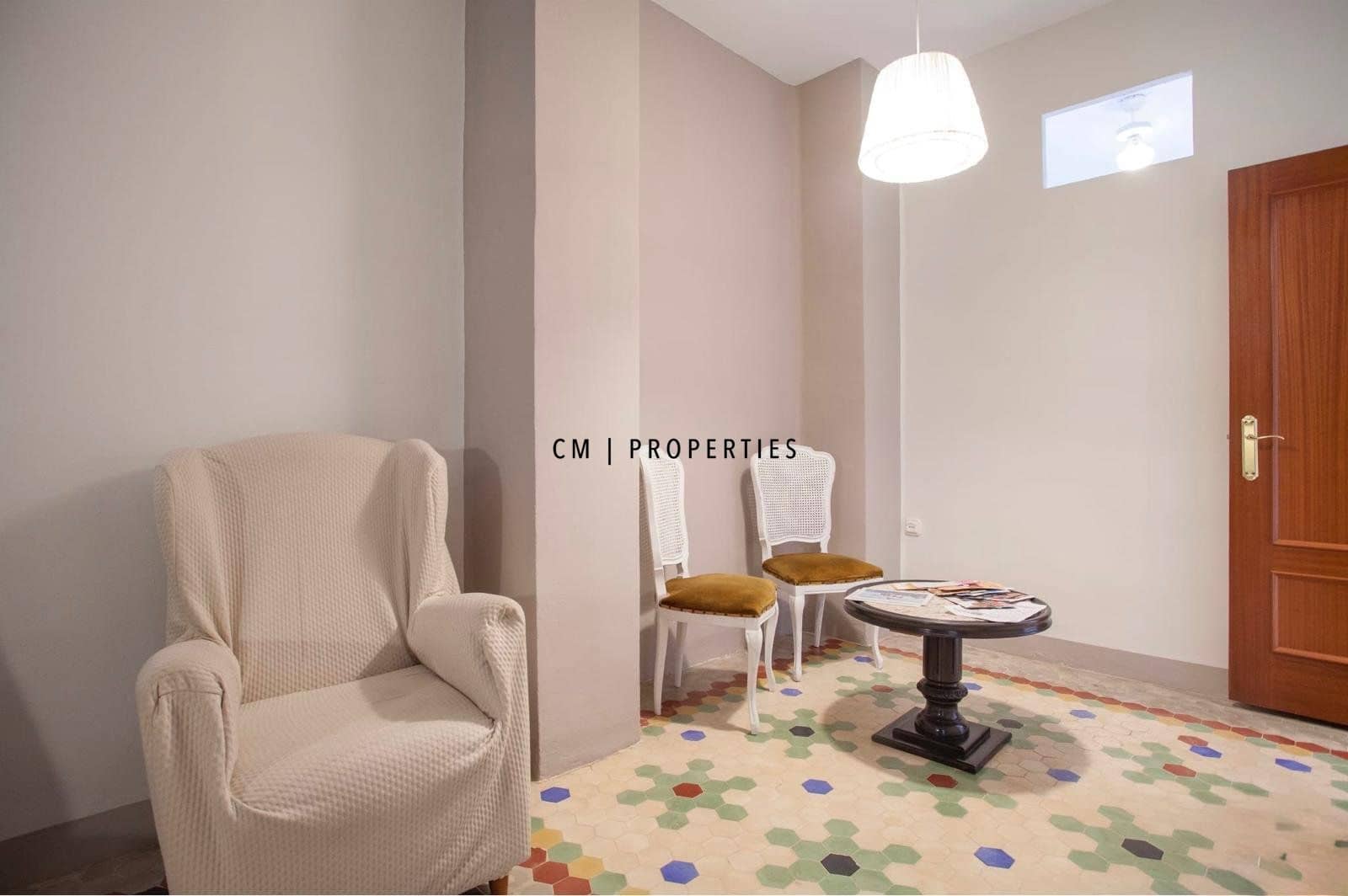 2 Zimmer Wohnung zu vermieten in Valencia Stadt - 1.200 € (Ref: 9789421)