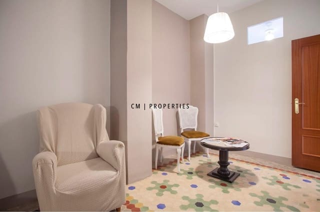 2 Zimmer Wohnung zu vermieten in Extramurs, València Stadt - 1.200 € (Ref: 9789421)