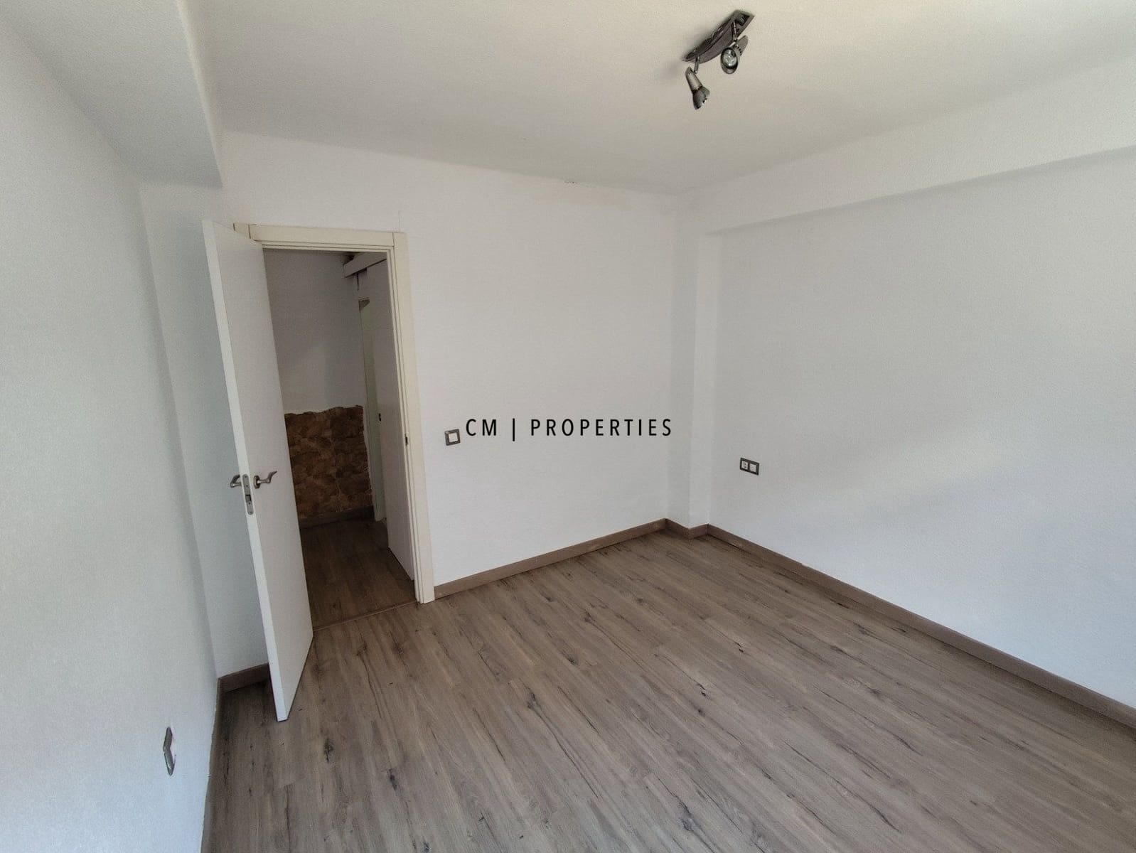 2 camera da letto Appartamento da affittare in Valencia citta - 950 € (Rif: 9789422)